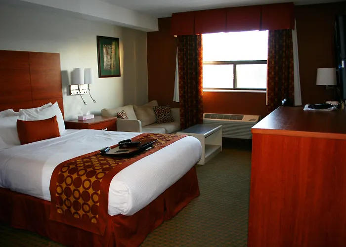 Casino hotel: Ramada Limited South Windsor